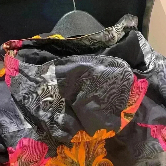 The North Face Coat XS Floral Print - Picture 16 of 16